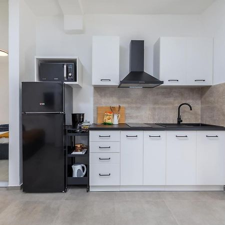 3 Minutes From The Beach: Lovely Studio Apartment Pula Ngoại thất bức ảnh